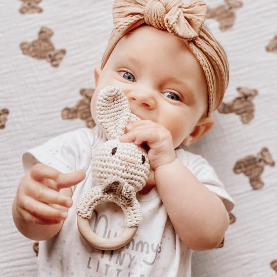 Hochet-bébé-forme-lapin